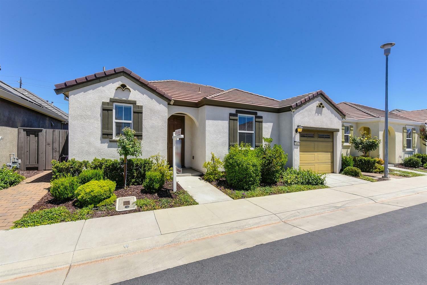 Property Photo:  7457 Chevelle Way  CA 95829 