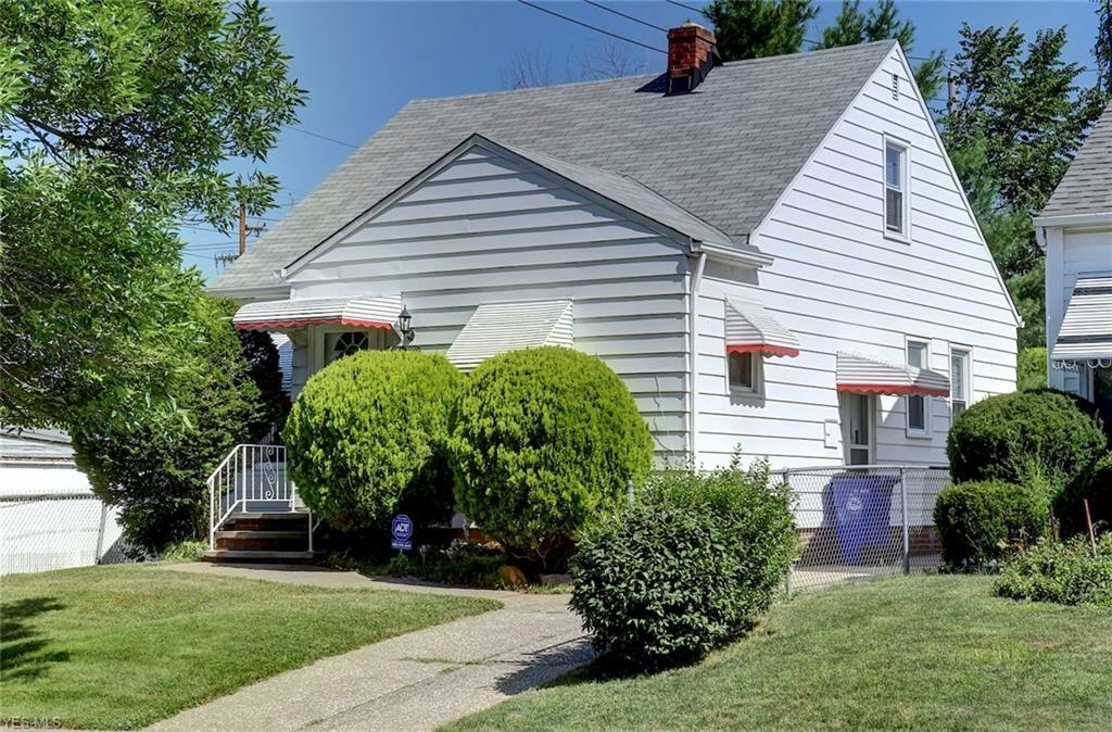 Property Photo:  11600 Thrush Avenue  OH 44111 