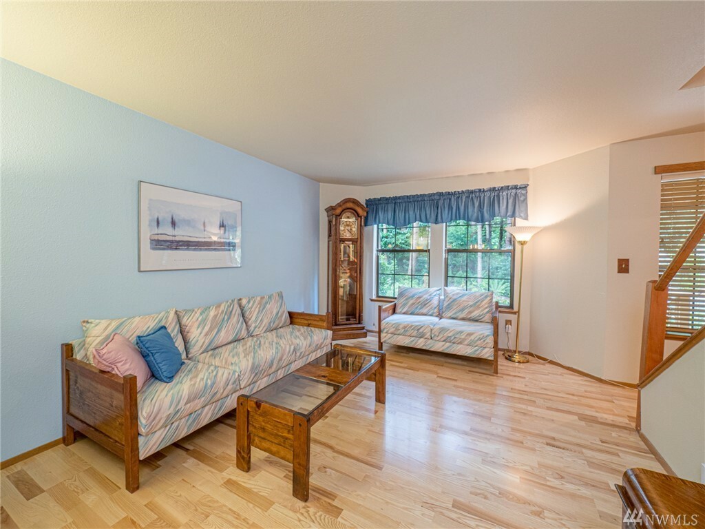Property Photo: 5826 143rd St SW WA 98026