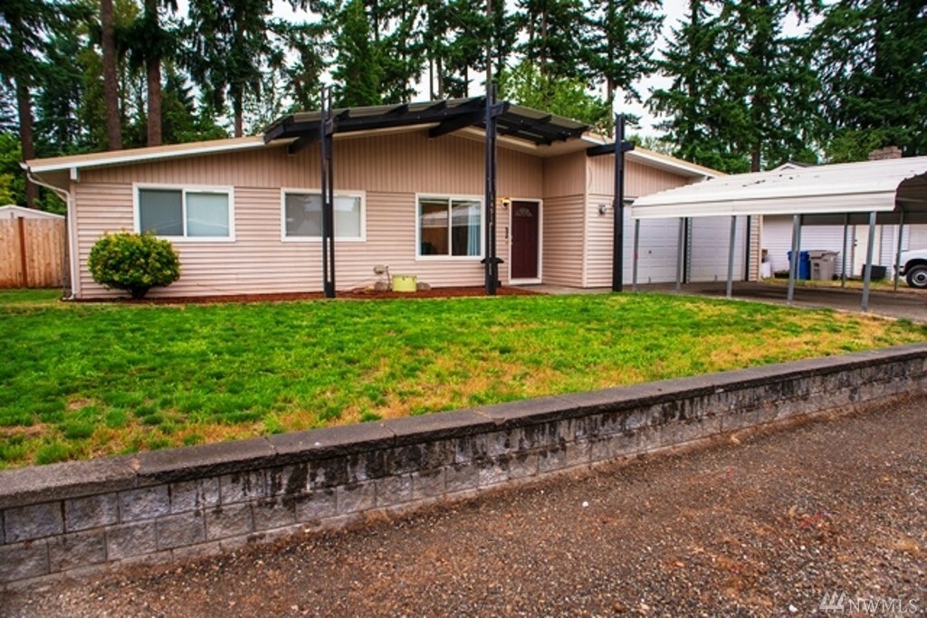 14914 SE 309 St  Kent WA 98042 photo