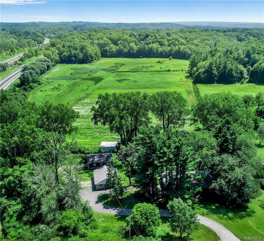 Property Photo: 2670 W Blood Road NY 14052