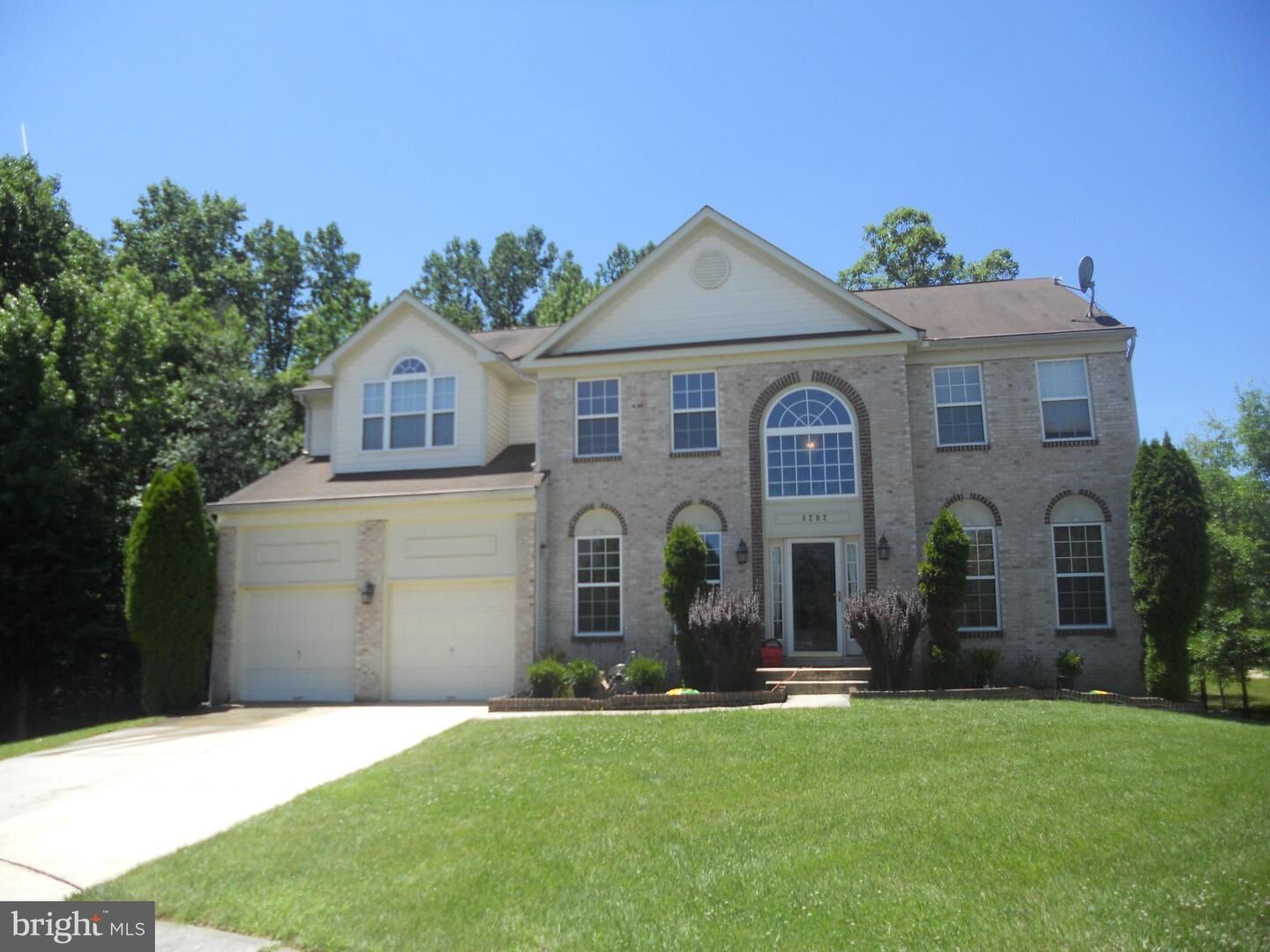 Property Photo: 8202 Lykema Court MD 20613