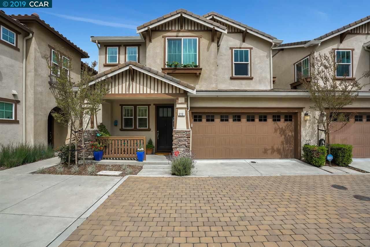 Property Photo: 212 Elworthy Ranch Drive CA 94526-4845