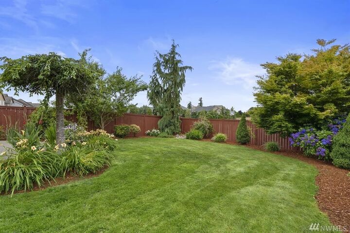 Property Photo: 17706 106th St E WA 98391