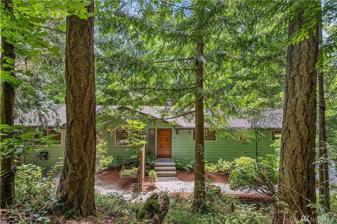 Property Photo:  25314 SE 135th St  WA 98027 