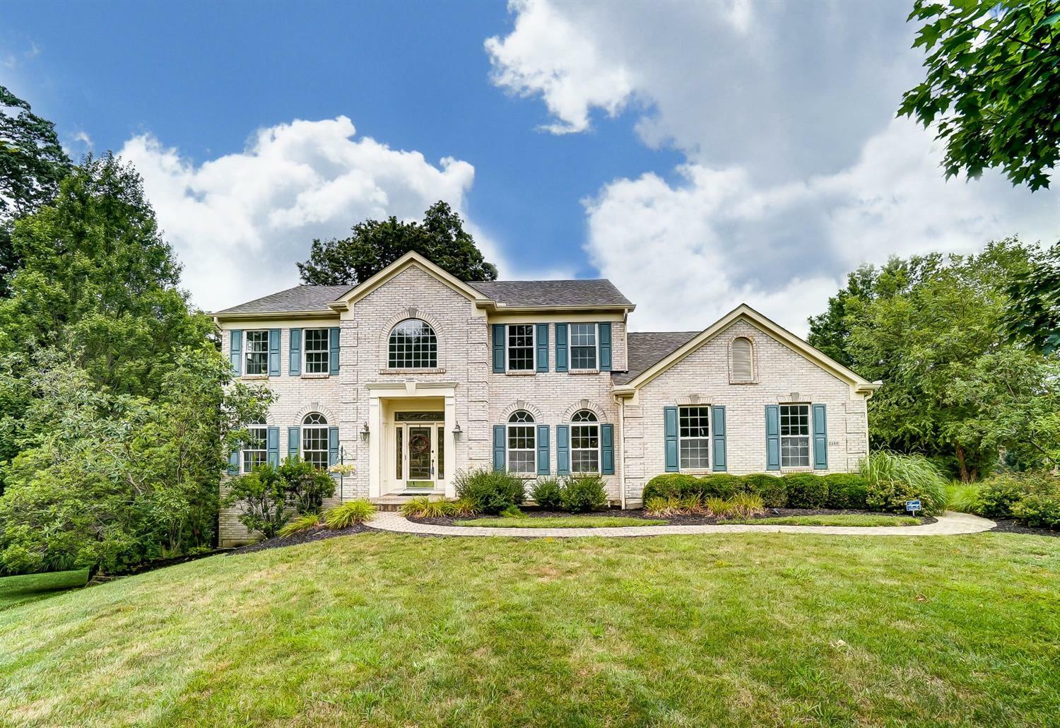Property Photo: 2140 Harcourt Estates Drive OH 45244