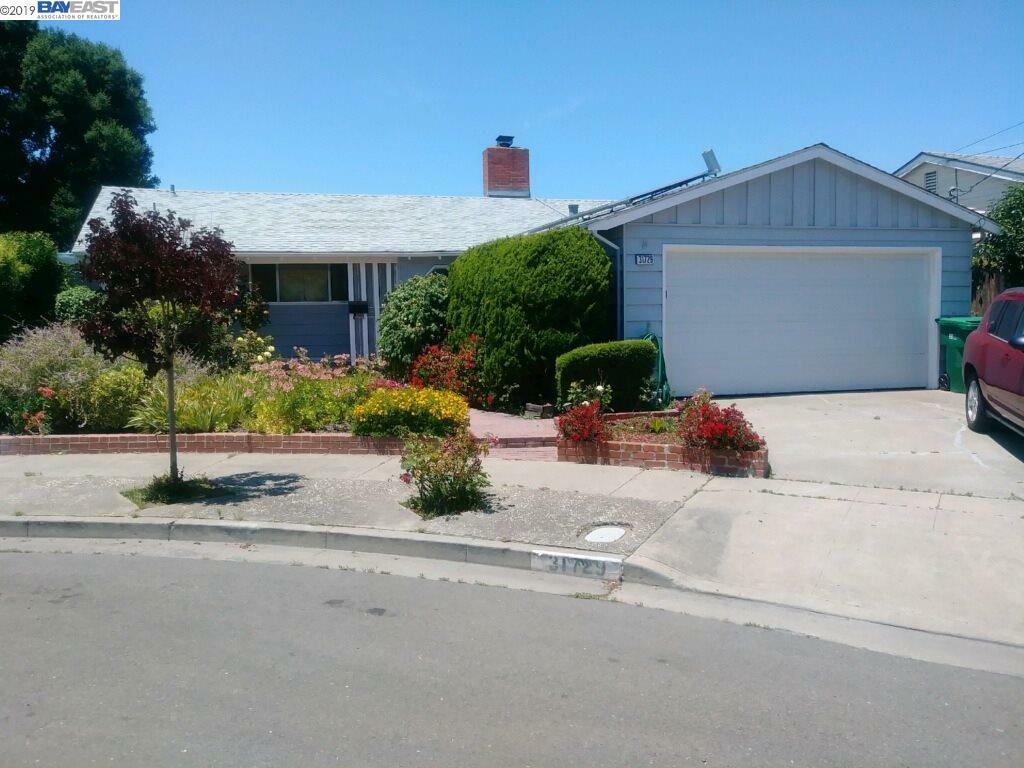 Property Photo:  31729 Greenbrier Ln  CA 94544 