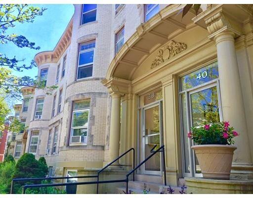 40 Winchester Street 5  Coolidge Corner MA 02446 photo