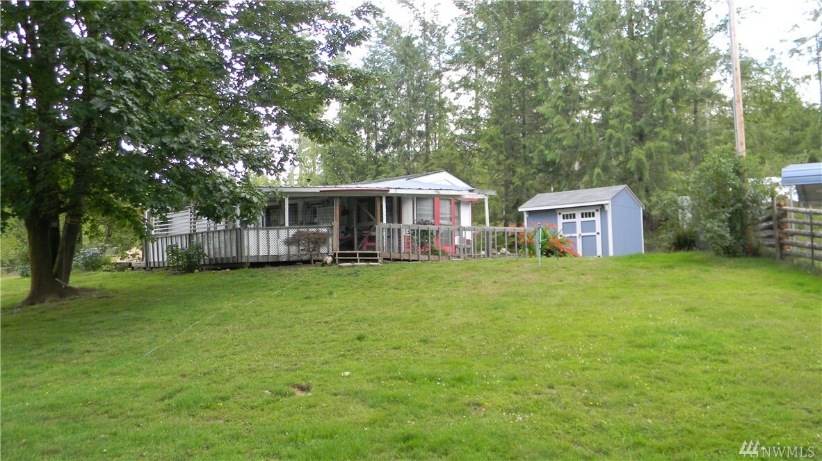 Property Photo:  160 E Savage Lane  WA 98546 