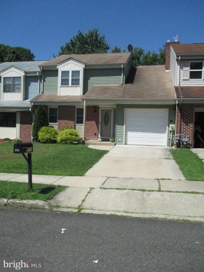 Property Photo:  211 Charing Way  NJ 08054 