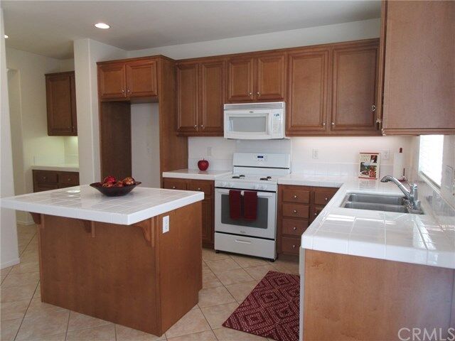 Property Photo:  197 Inkster Way  CA 92545 