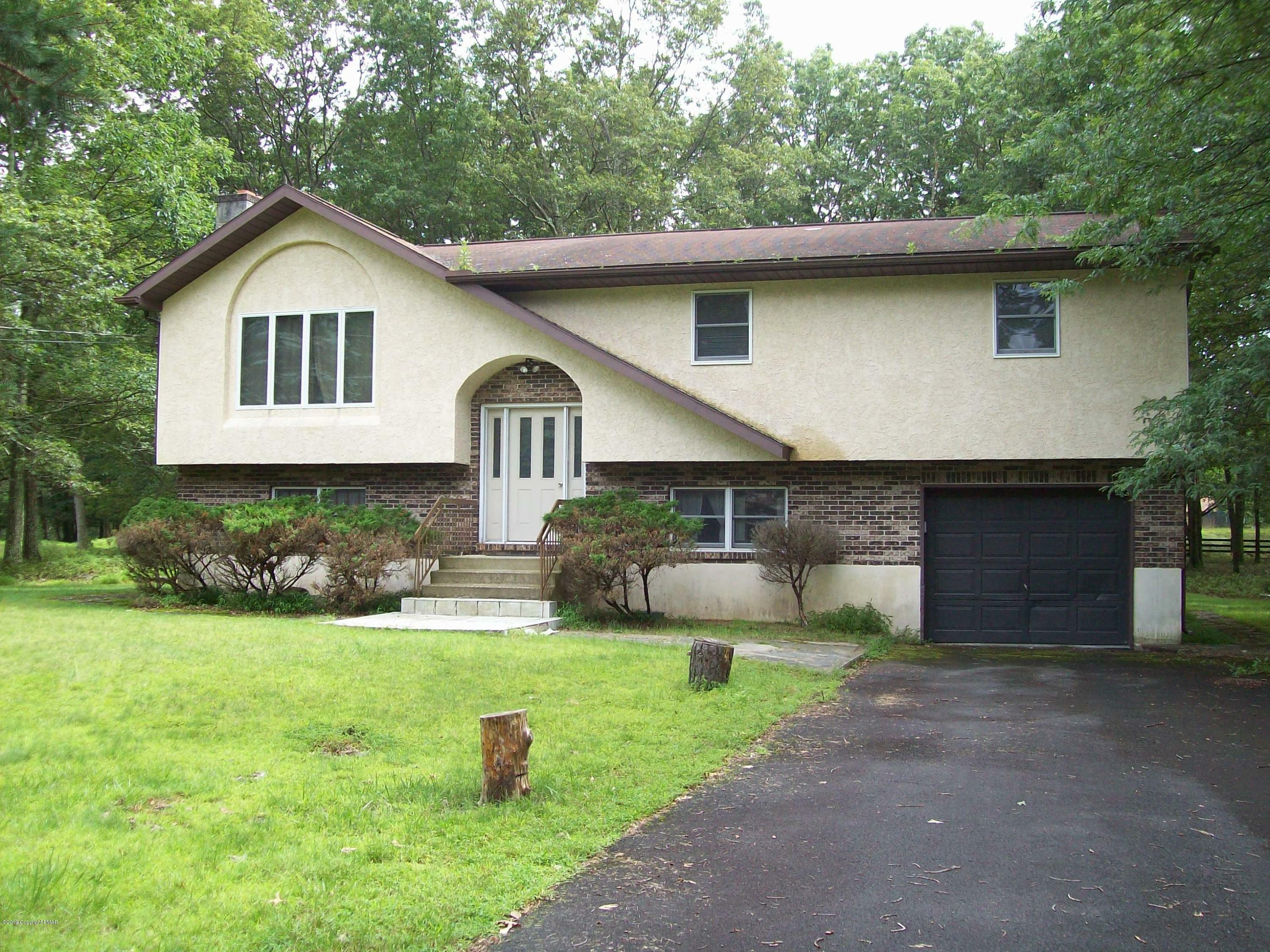 Property Photo: 3358 Bluebird Drive PA 18324