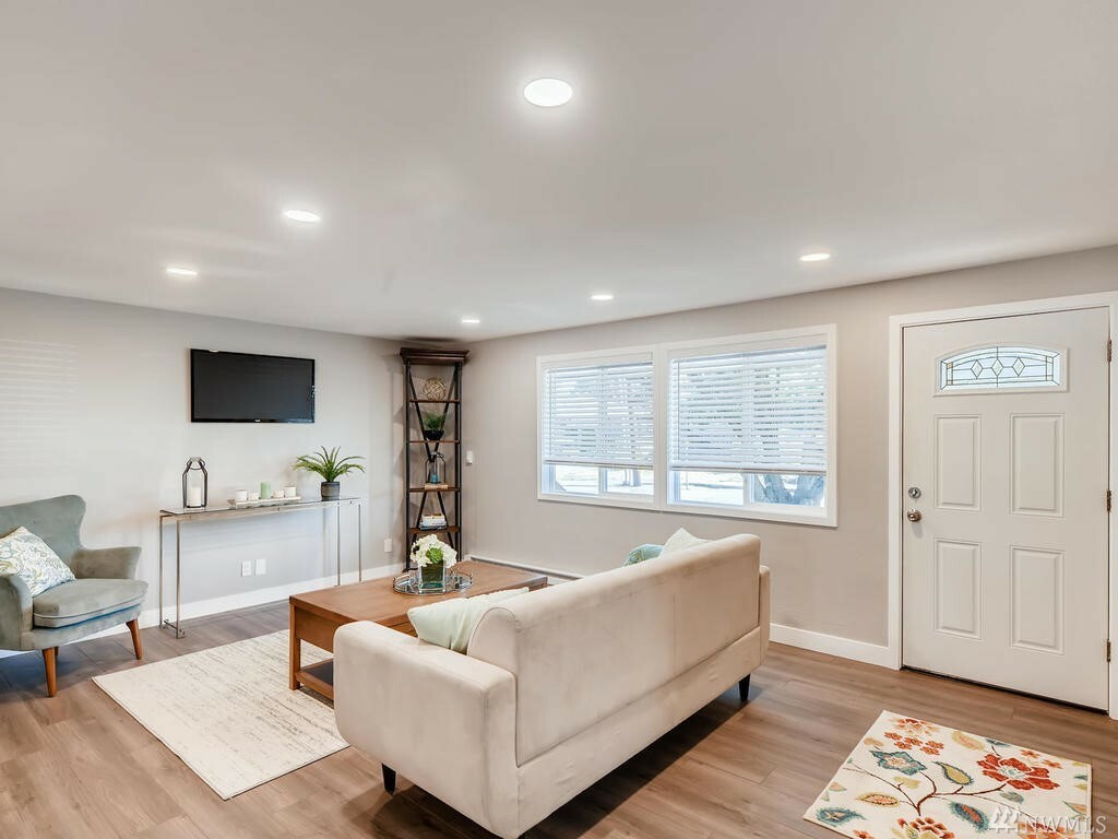 Property Photo: 7328 51st Ave NE WA 98270