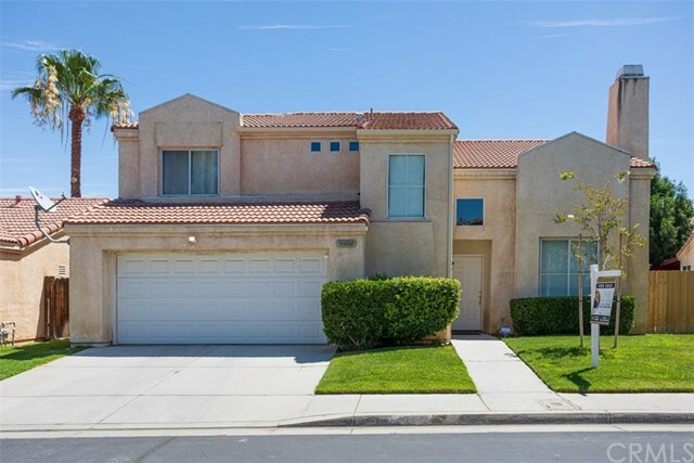 Property Photo:  40202 Cantara Drive  CA 93550 