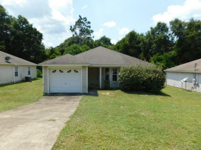 Property Photo:  243 Panama Dr  FL 32536 