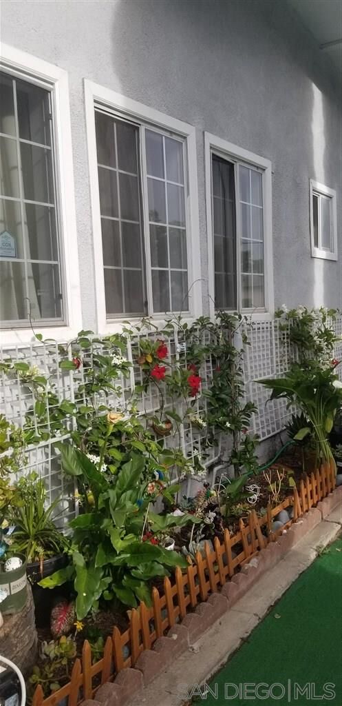 Property Photo:  367 Milbrae St  CA 92113 