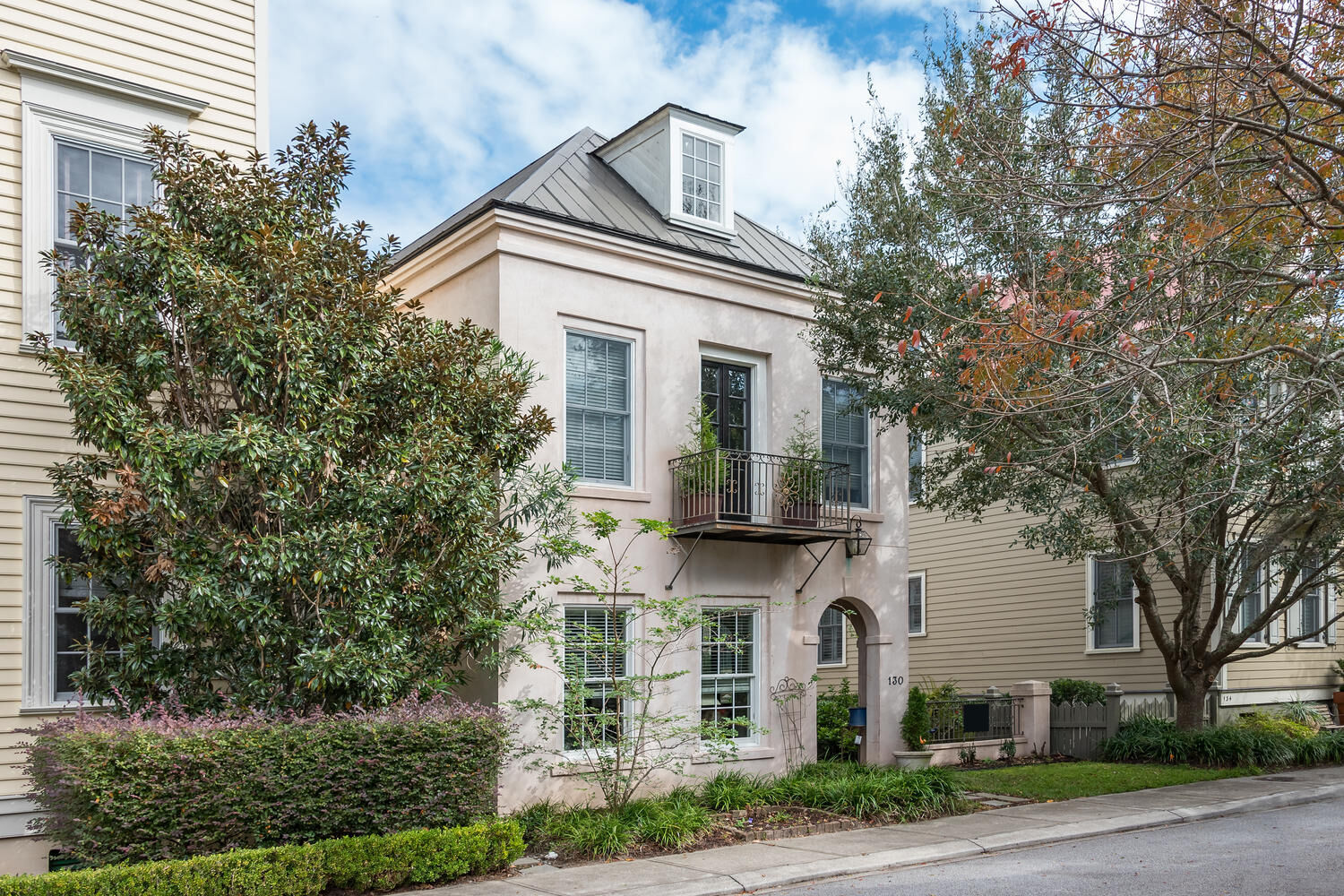 Property Photo: 130 Ionsborough Street SC 29464