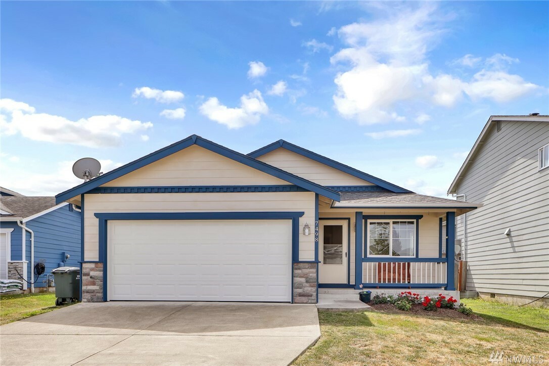 7498 Seashell Wy  Blaine WA 98230 photo