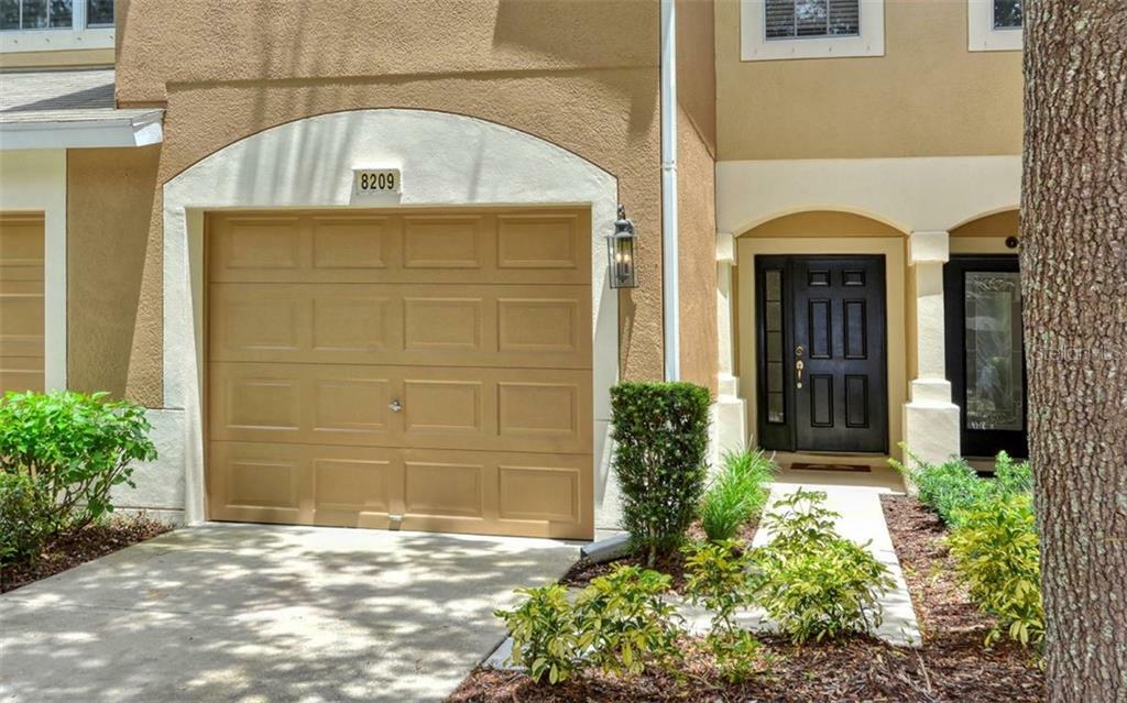 Property Photo:  8209 72nd Street E  FL 34201 