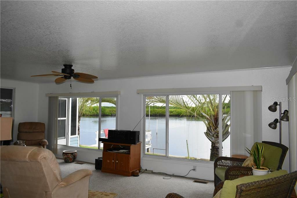 Property Photo:  3322 Sunny Harbor Drive  FL 33982 