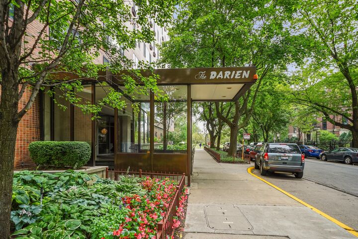 3100 North Lake Shore Drive 1013  Chicago IL 60657 photo