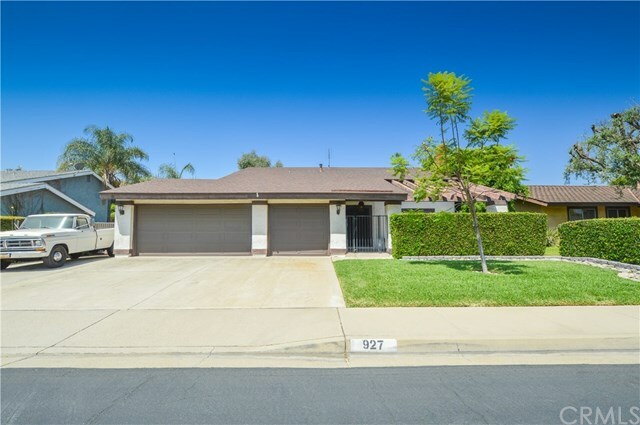 Property Photo:  927 Sonora Court  CA 91773 