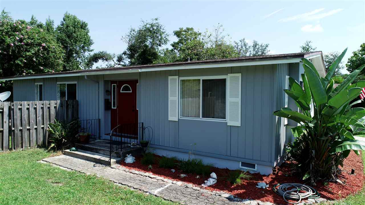 Property Photo:  122 Shores Blvd  FL 32086 