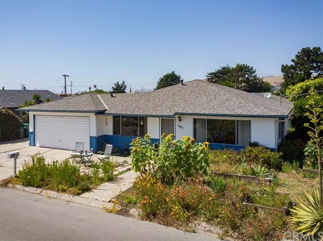 Property Photo:  195 Hatteras Street  CA 93442 