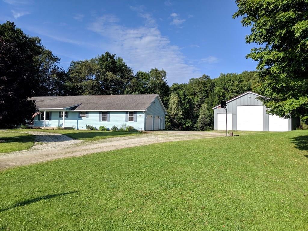 Property Photo:  16445 Hoyt Road  PA 16438 