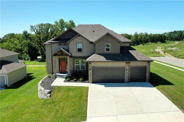 Property Photo: 14395 Summit Circle MO 64152