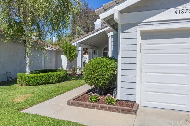 Property Photo:  41875 Kaffirboom Court  CA 92591 