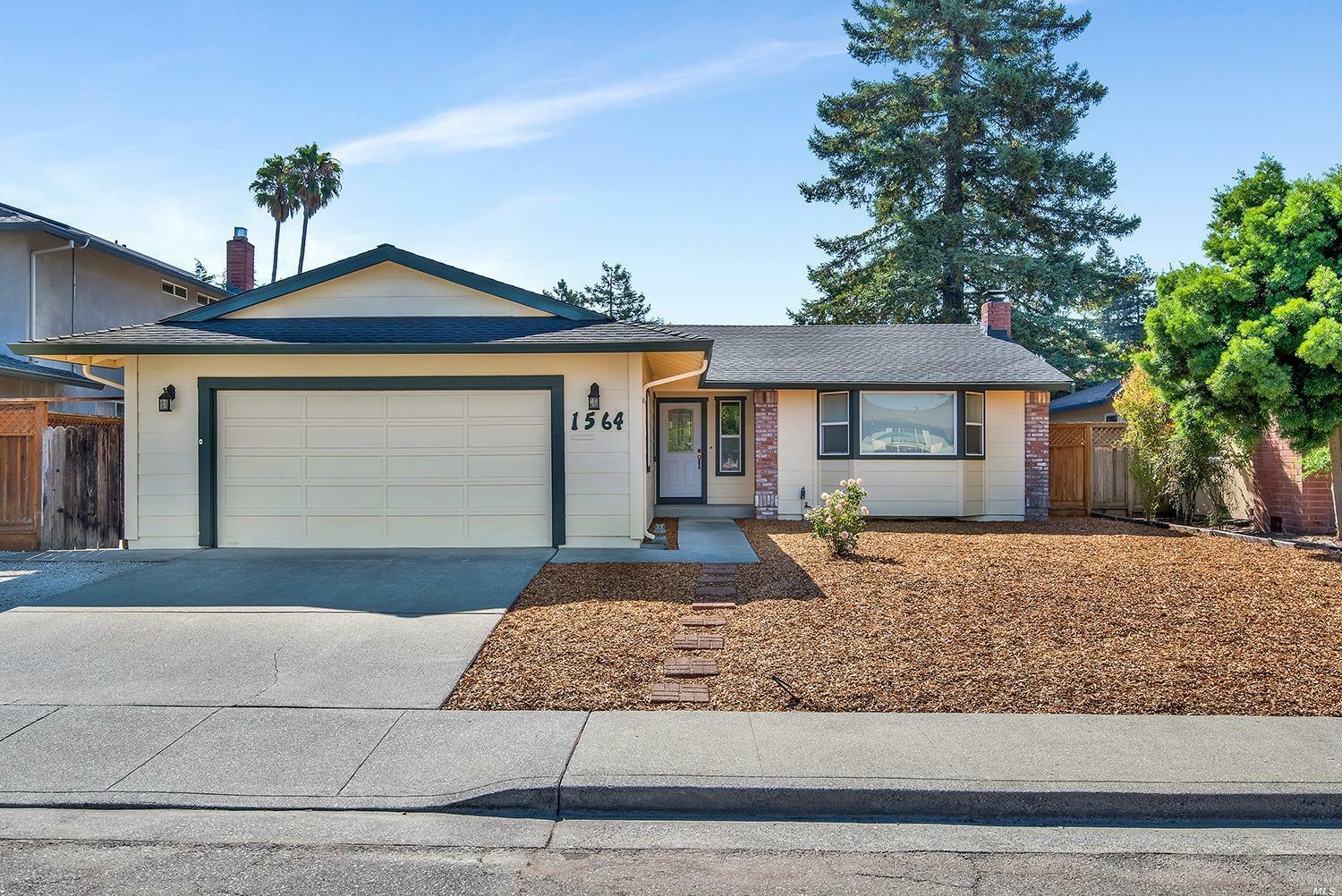 Property Photo: 1564 Trellis Lane CA 94954