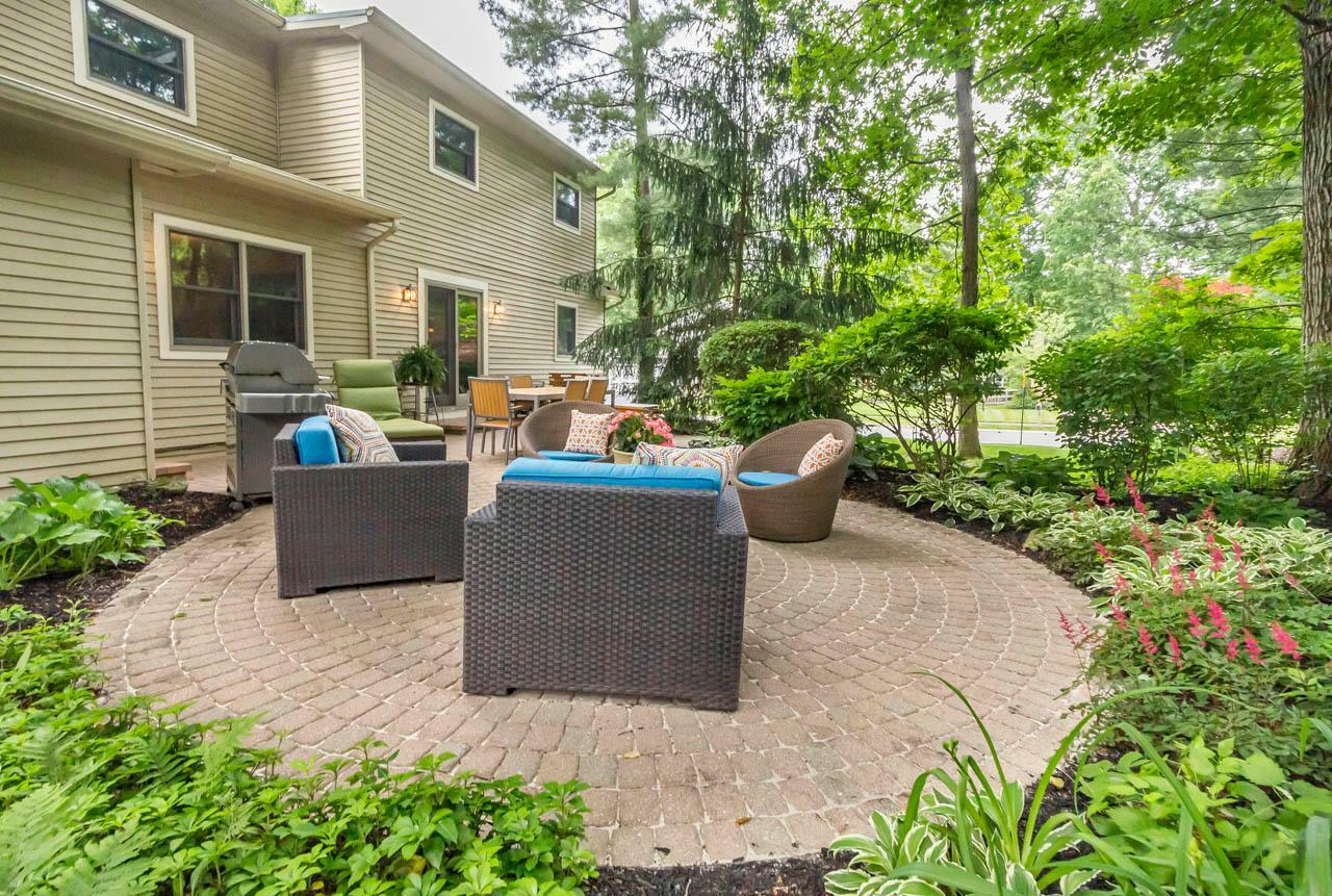 Property Photo: 723 Autumn Tree Place OH 43081