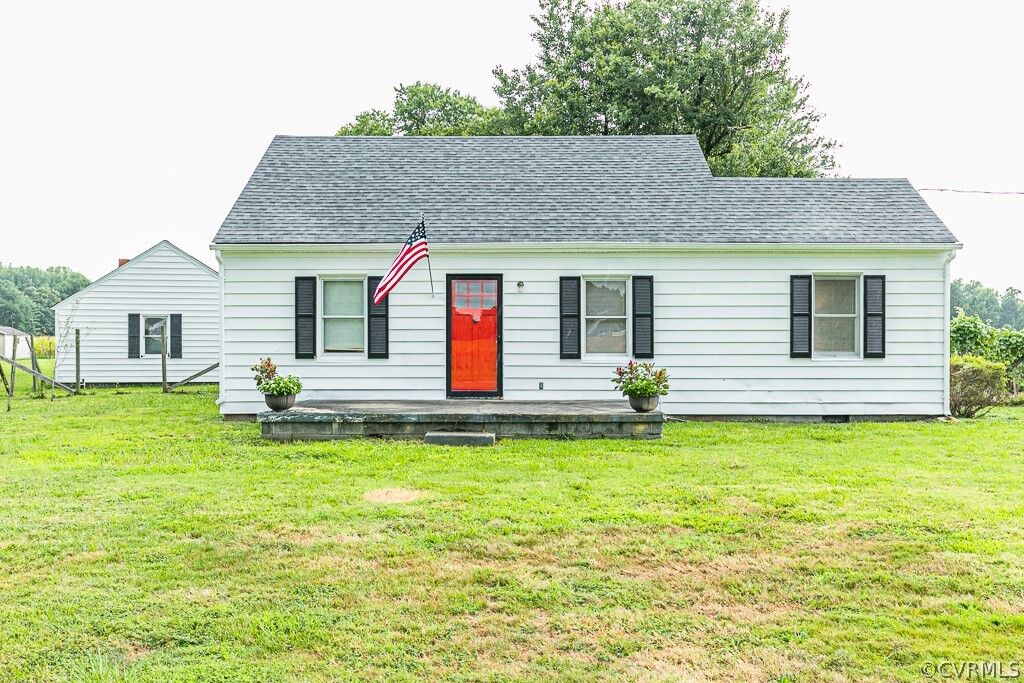 Property Photo: 2567 Old Church Road VA 23111