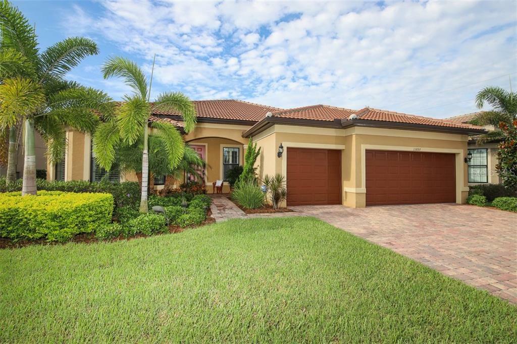Property Photo:  13897 Umbria Street  FL 34293 