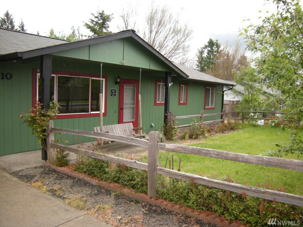 Property Photo:  110 NE Kathy'S Dr  WA 98528 