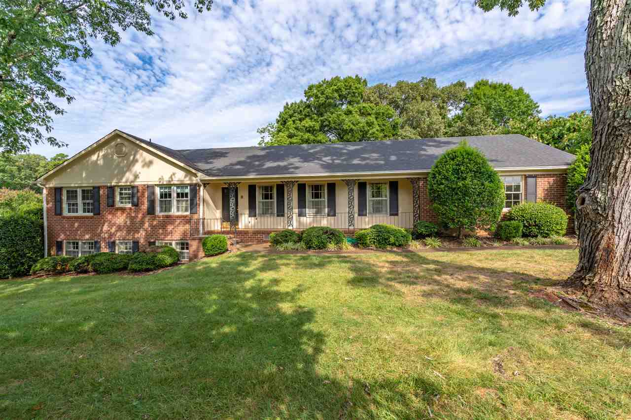 Property Photo: 339 Fairlane Drive SC 29307