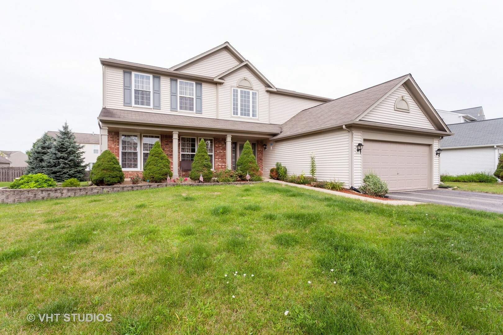 Property Photo: 231 Carolina Street IL 60490