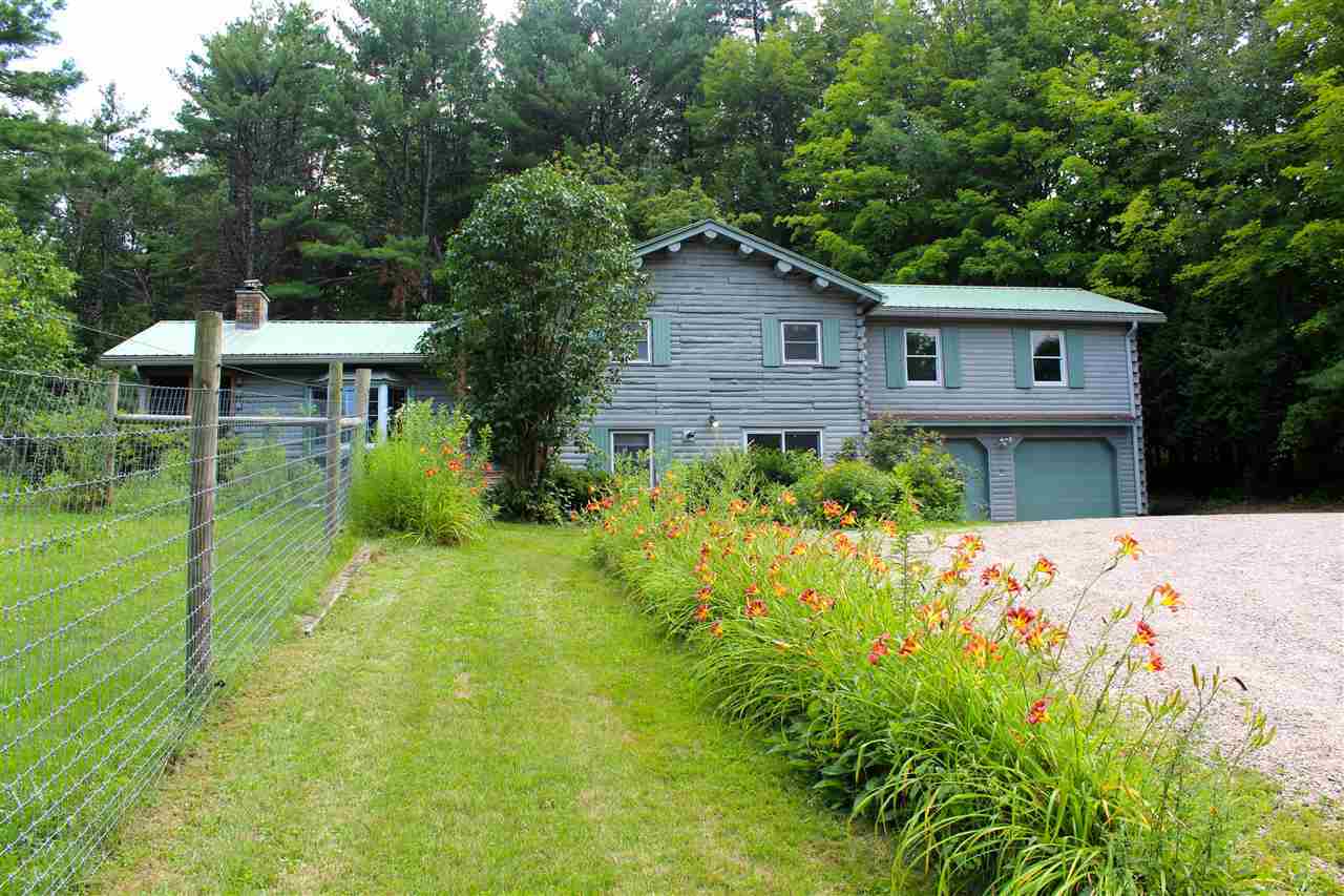 Property Photo:  607 Willow Brook Lane  VT 05495 