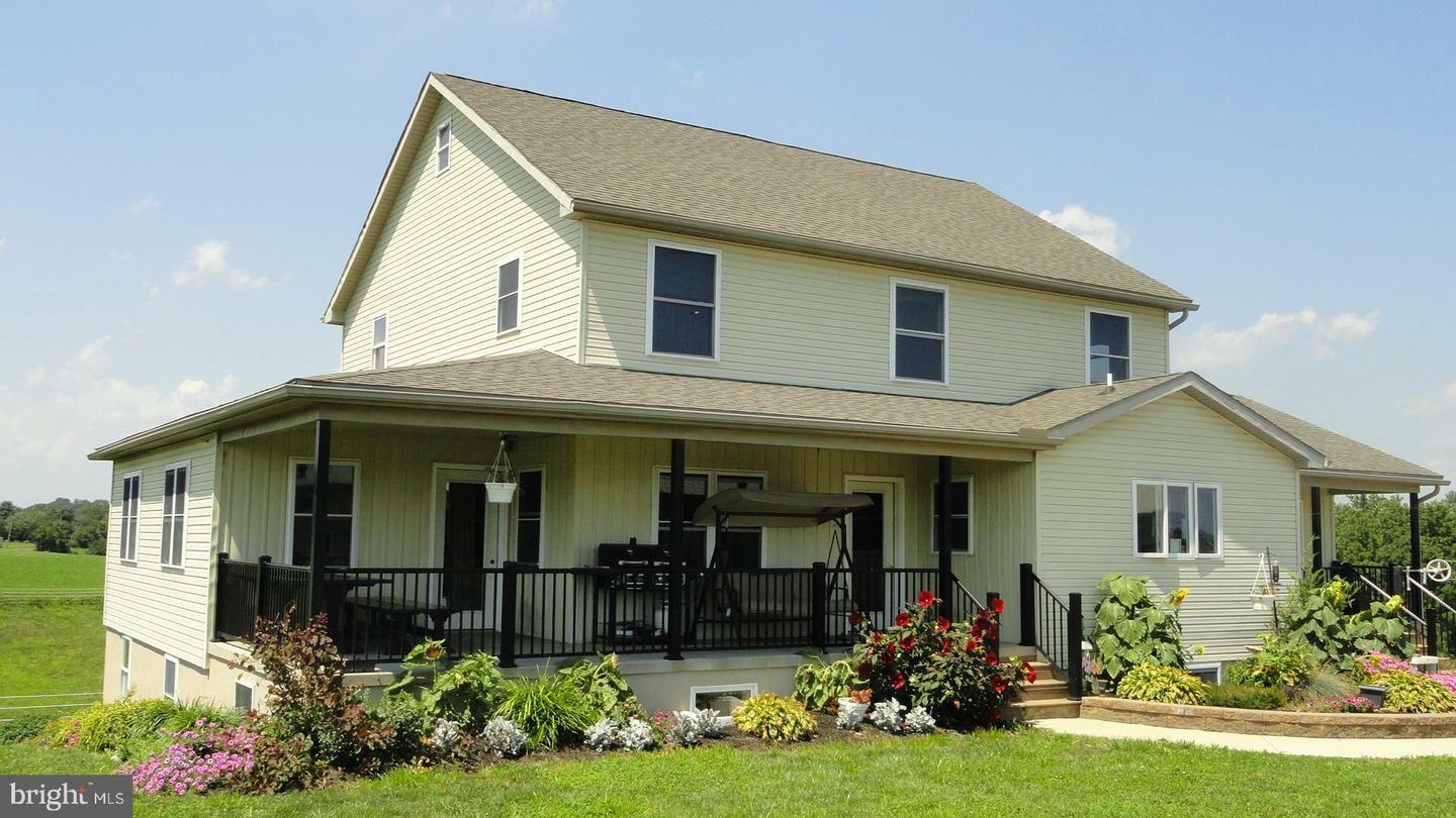 Property Photo:  133 Buttercup Drive  PA 19362 