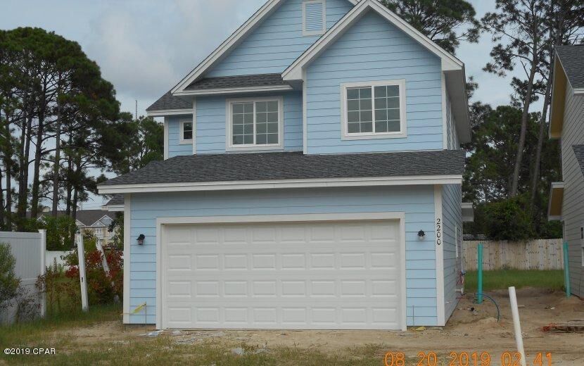 Property Photo: 2200 Dorothy Avenue FL 32408