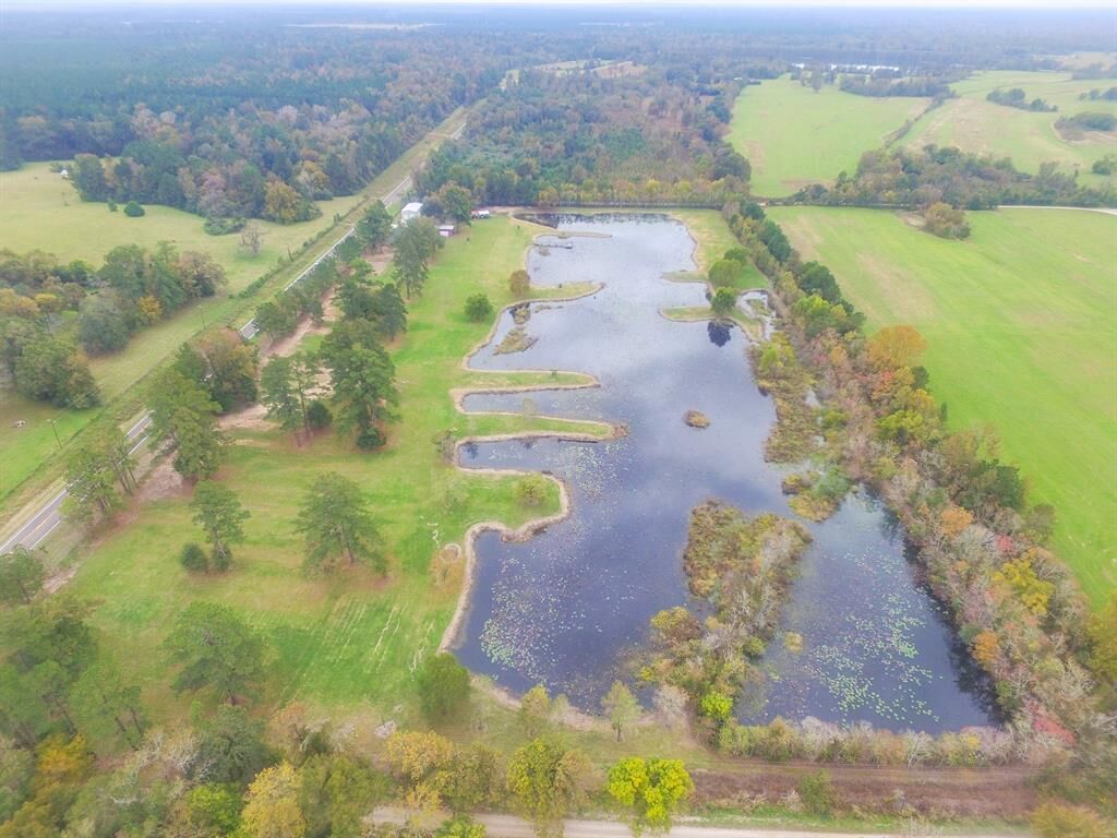 Property Photo: 3660 Fm 2610 TX 77351