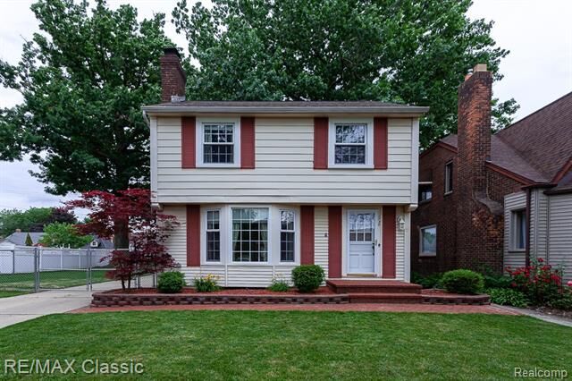 Property Photo: 1730 Superior Boulevard MI 48192