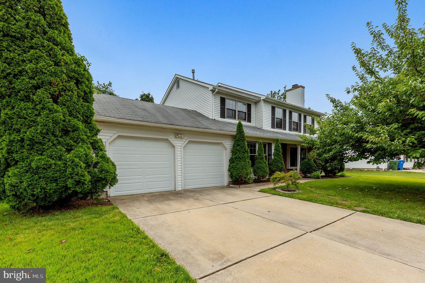 Property Photo: 122 E Partridge Lane NJ 08003