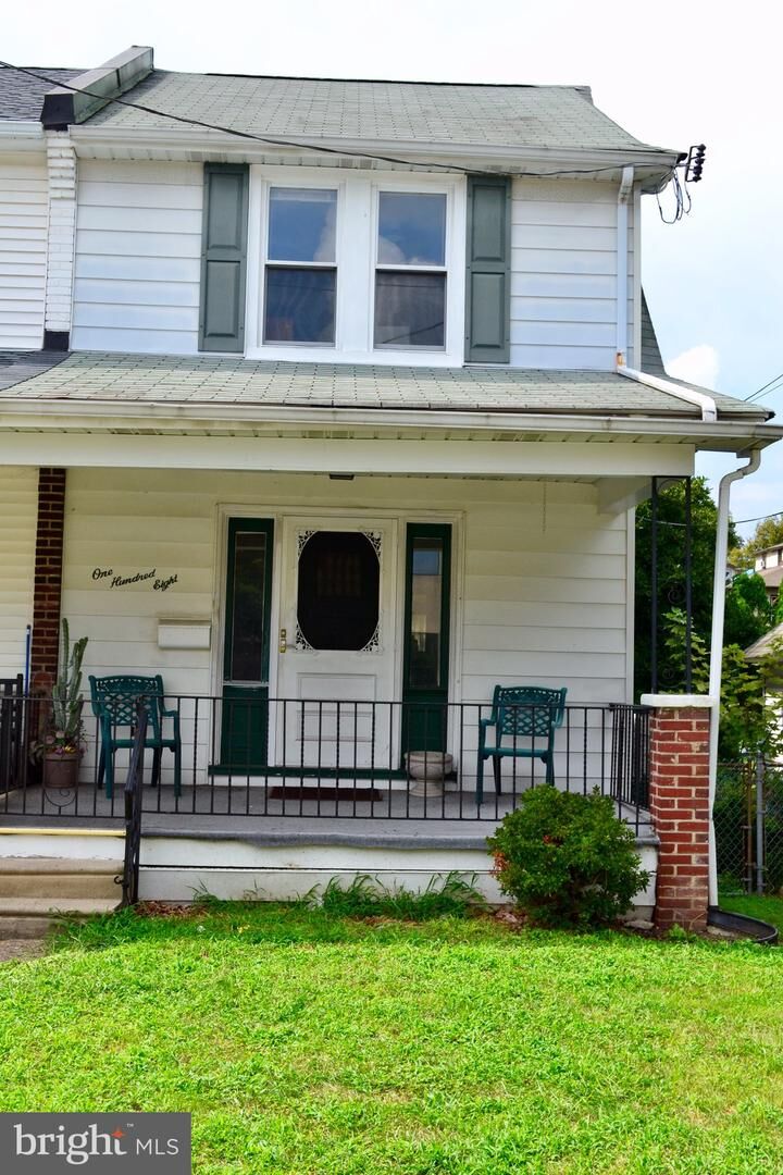 Property Photo: 108 Hasbrook Avenue PA 19012