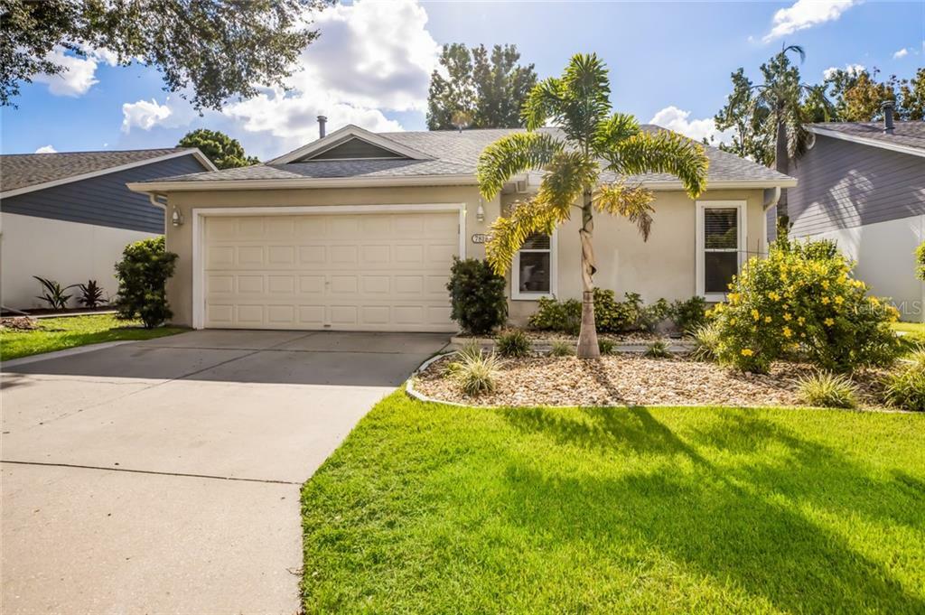 Property Photo:  7812 Geneva Lane  FL 34243 