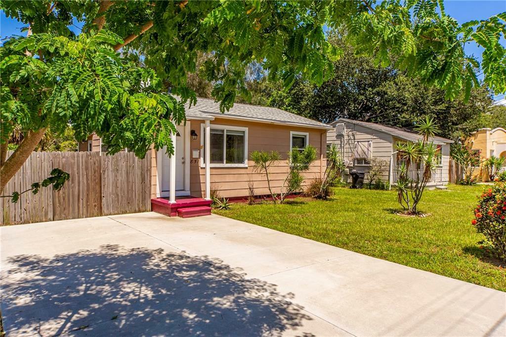 Property Photo:  851 53rd Terrace N  FL 33703 