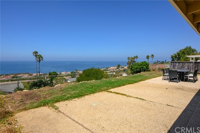 Property Photo: 30745 Rue Valois CA 90275
