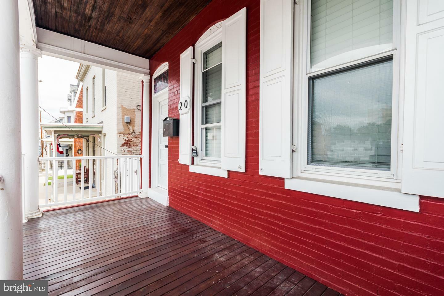 Property Photo: 20 S Mulberry Street MD 21740