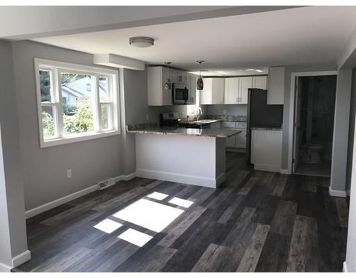 Property Photo:  4 Oak Rd  MA 01752 